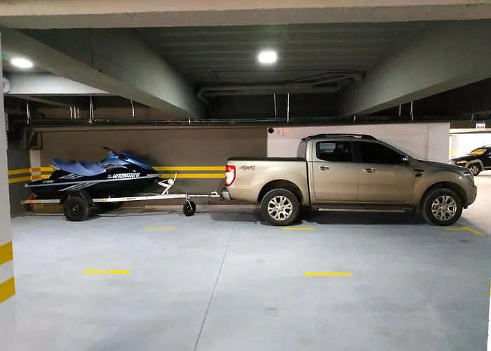 Ape Novo Canasvieiras, 2 Garagens, Excelente Localizacao